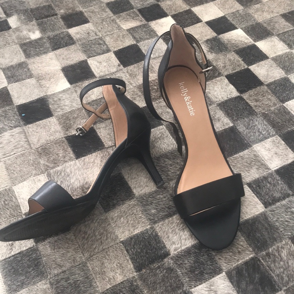 Black heels